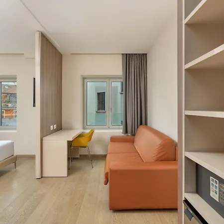 Station Hotel 3*