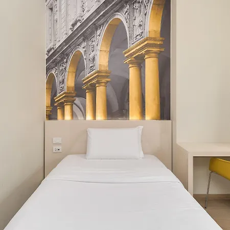 Station Hotel 3*