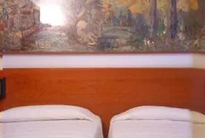 Szálloda Station 3*