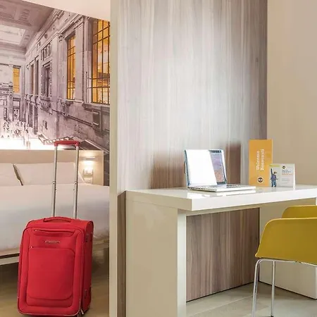 Station Hotel 3*